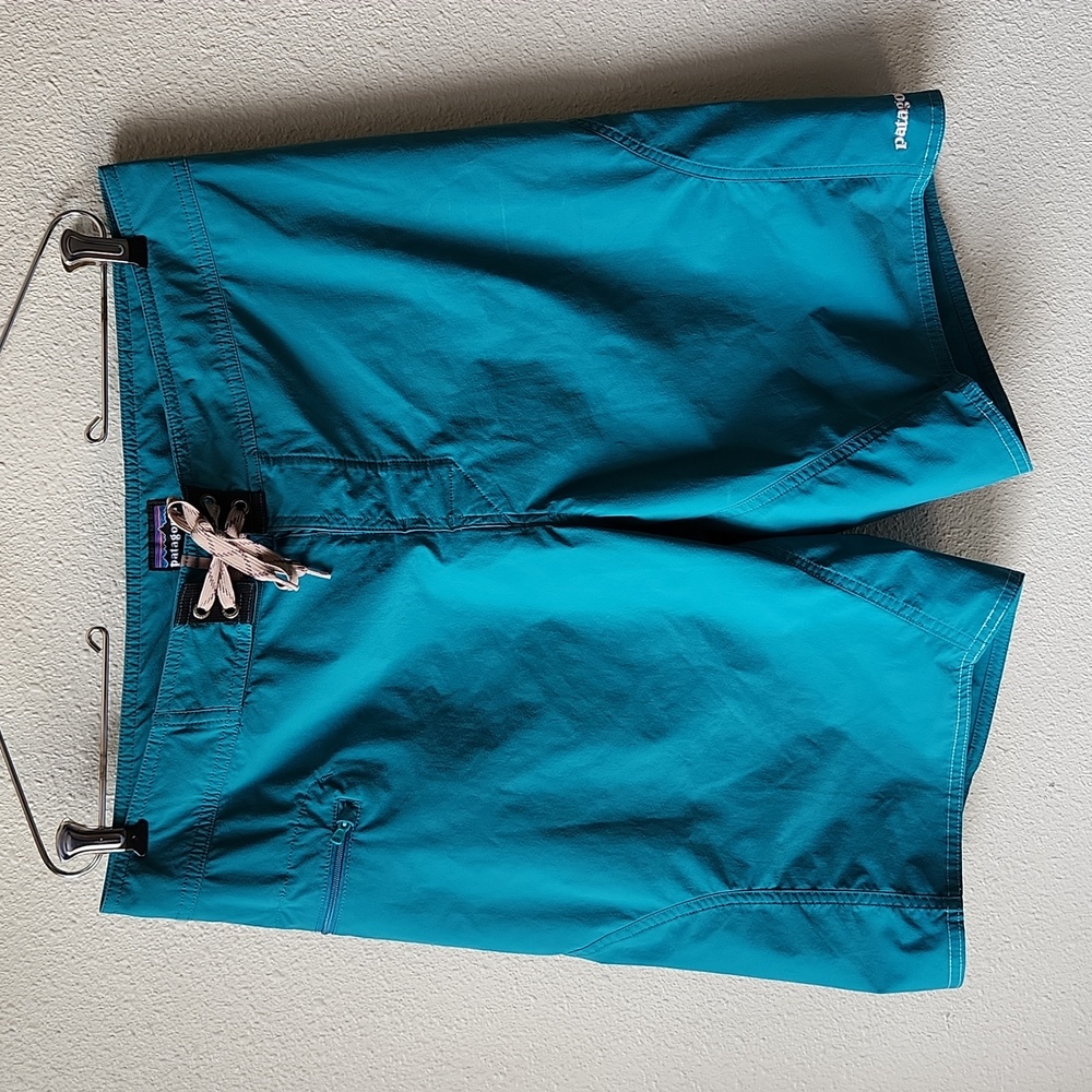 Patagonia Men's Stretch Wavefarer Board Shorts Size 34